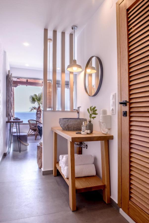 Laia Seafront Luxury Apartments Ajía Pelajía Kültér fotó